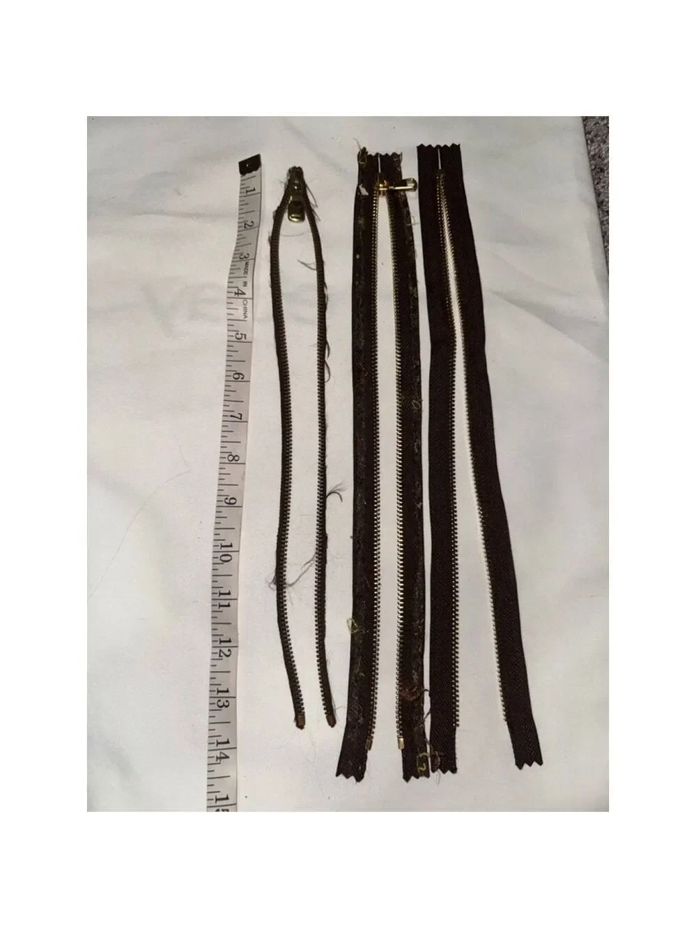Authentic Louis Vuitton Zipper Pull & Zipper Parts Gold Tone Repair SKU-771
